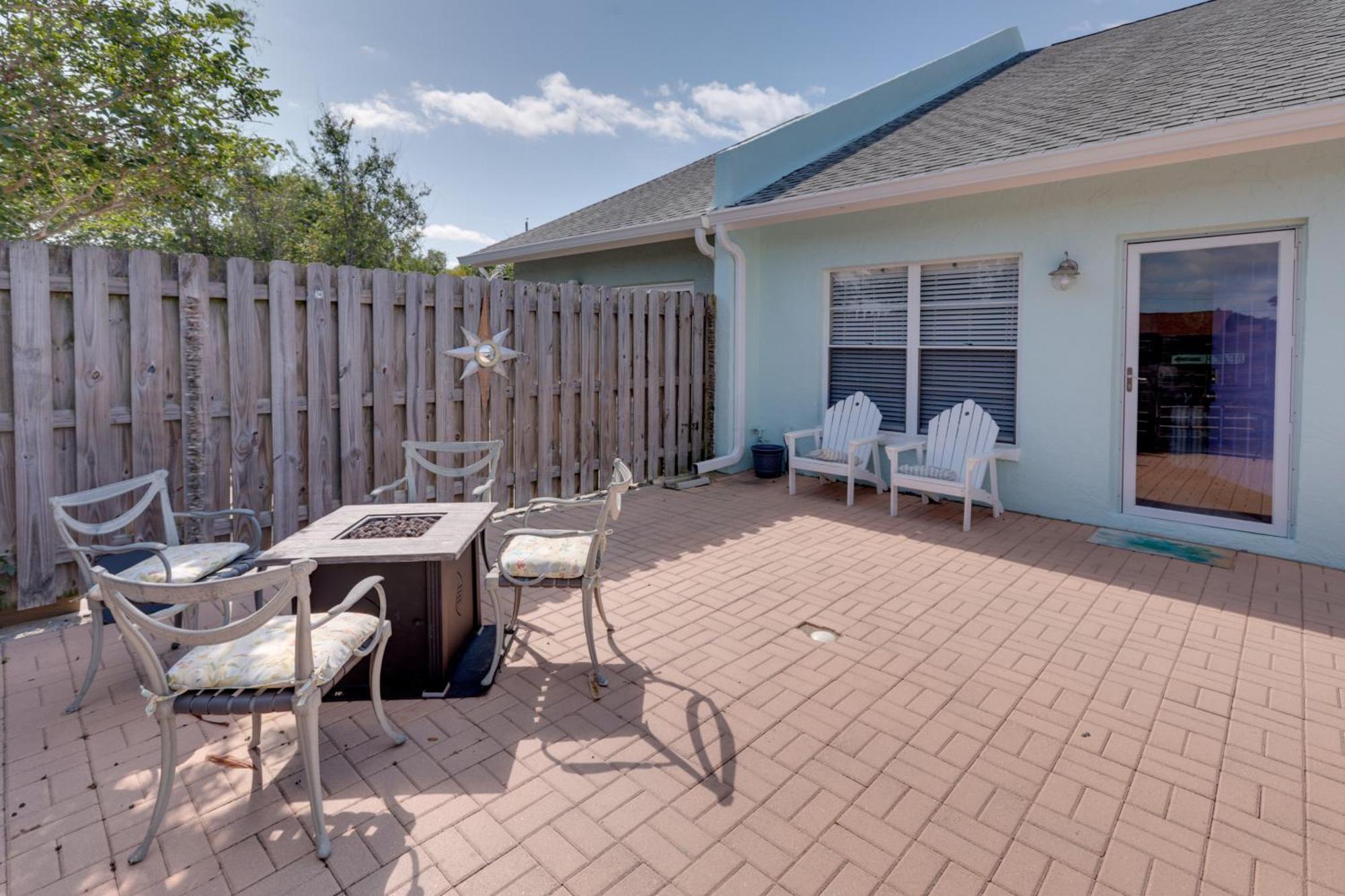 Cape Canaveral Escape With Grill Walk To Beach! Eksteriør bilde